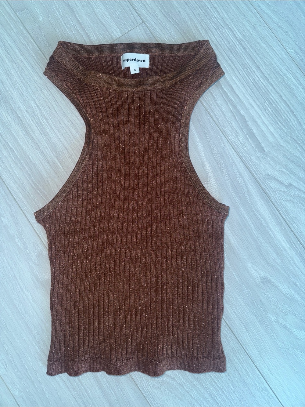 superdown Bronze Ribbed Mock Neck Tank - Picture 4 of 6
